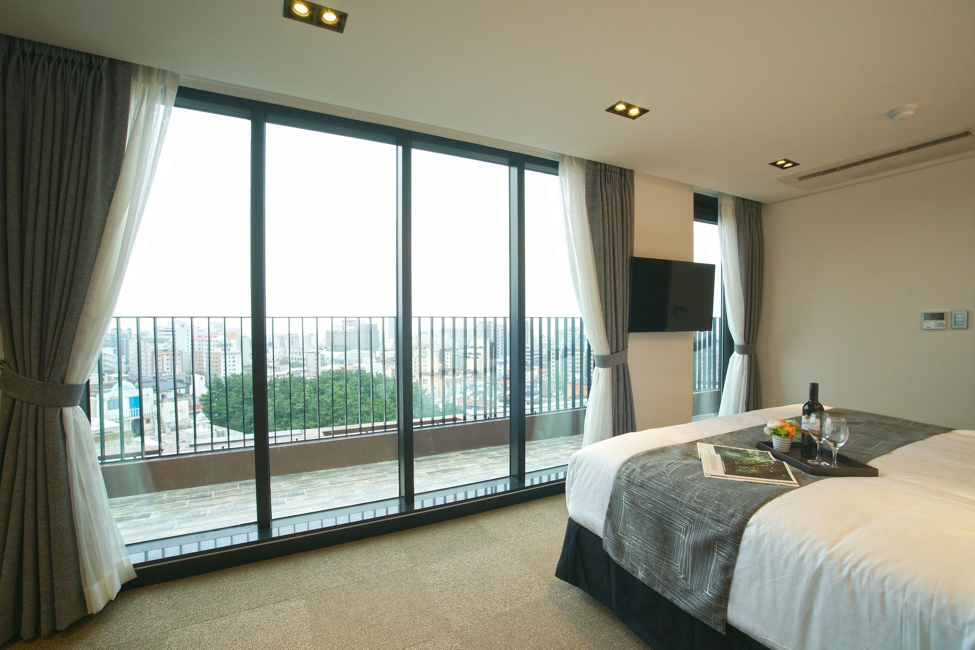 I-Jin Hotel Jeju Eksteriør billede